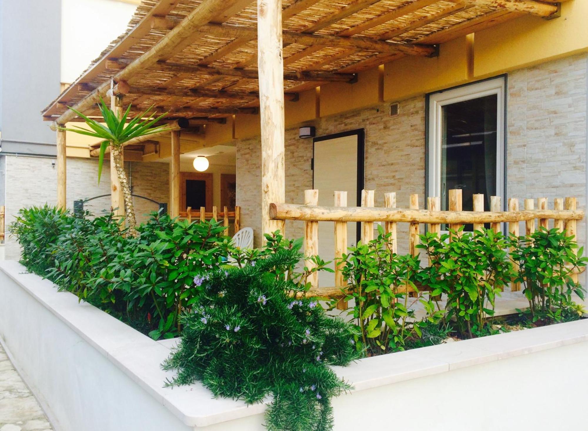 Art Village Residence Bisceglie Exteriör bild
